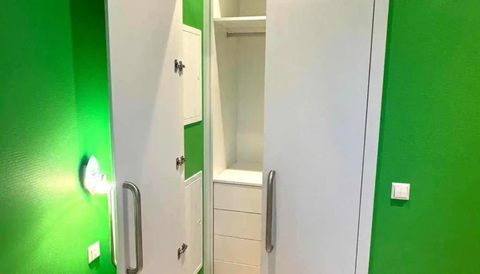 Aj Menuiserie -    Entreprise Specialisee Dans Les Cuisines Et Le Mobilier Sur Mesure Portes Parquet Vom Inhaber - Pétange