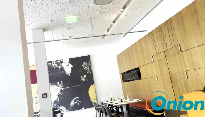 Aqua Restaurant By Melia Videos - Luxemburg