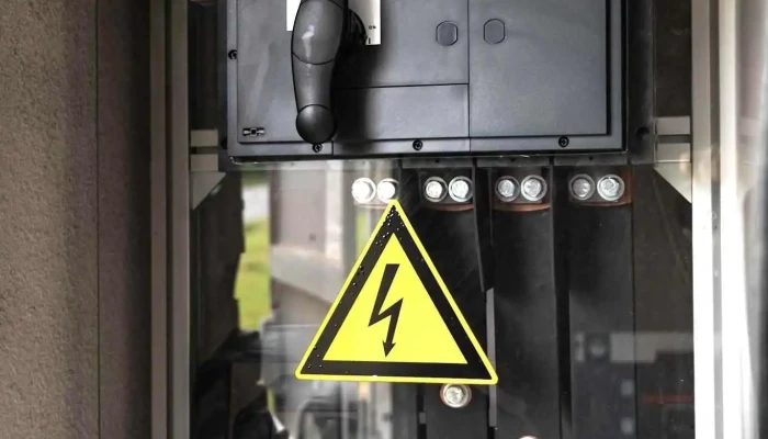 Auluxelec Sarl Wei Do Ukommene - Sanem
