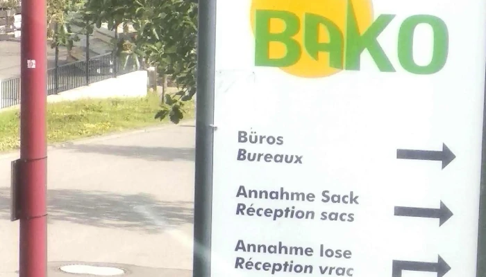 Bauere Koperativ Sc Bako Videoen - Parc Hosingen