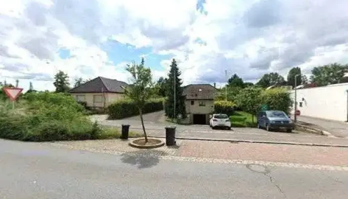Bricojardin -    Hugo Rafael Street View 360deg Fotos - Frisange
