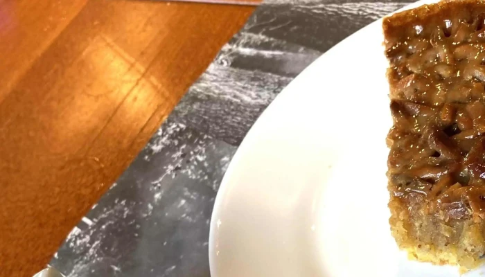 Cafe De La Gare Wei Do Ukommen - Käerjeng