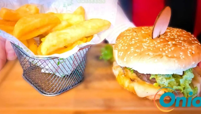 Cafe Mvp Pommes Frites - Schengen