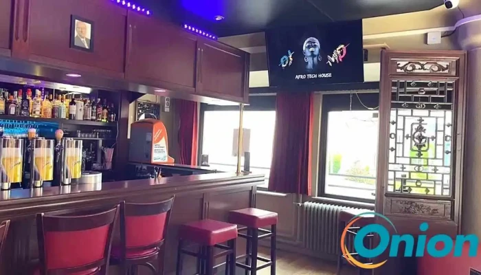 Cafe Ricardos Talking Bar Videos - Wiltz