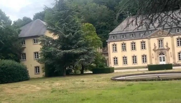 Chateau De Septfontaines Videos - Luxemburg