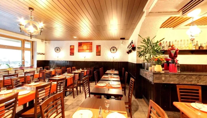 Chez Bacano -  Street View 360deg Fotos - Luxemburg