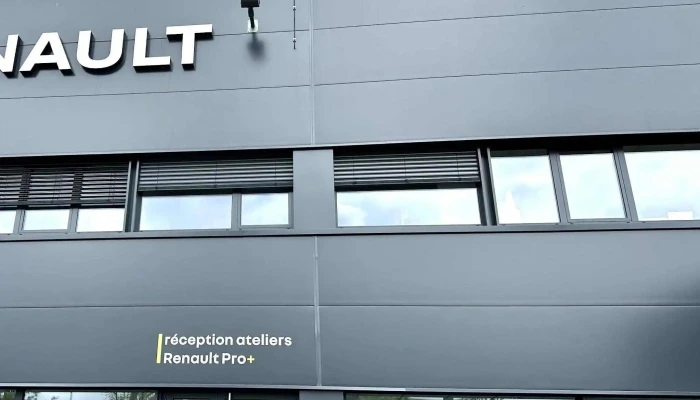 Dacia Groupe Autosphere Esch Belval Remisen - Esch An Der Alzette