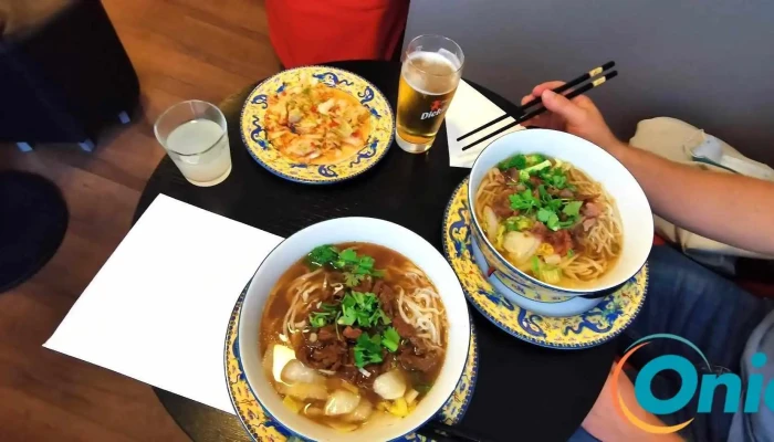 Dancing Noodles -  Rindfleischsuppe - Luxemburg
