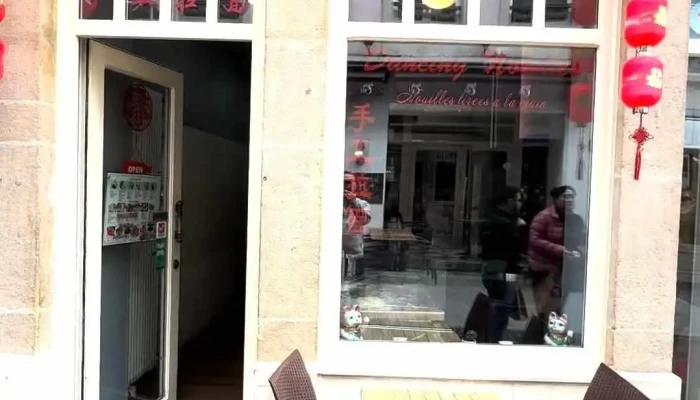 Dancing Noodles -  Videos - Luxemburg
