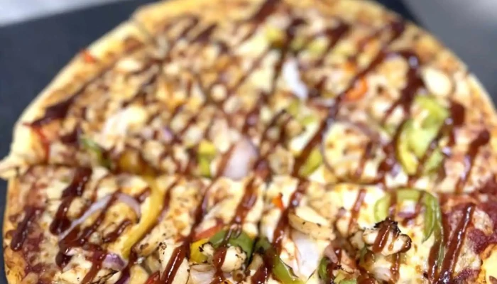 Dominos Pizza Belval Essen Und Trinken - Esch An Der Alzette