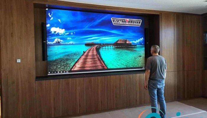 Electro Hauser Audiovisuel Informatique Innenansichten - Leudelingen