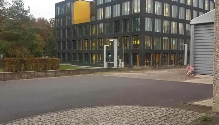 Etix Everywhere -  Aussenbereich - Hesperingen