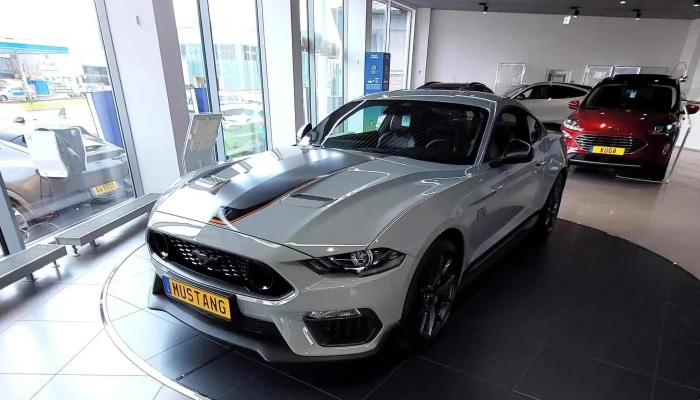 Fordstore Autopolis Niederkorn -  Elo Op - Differdingen