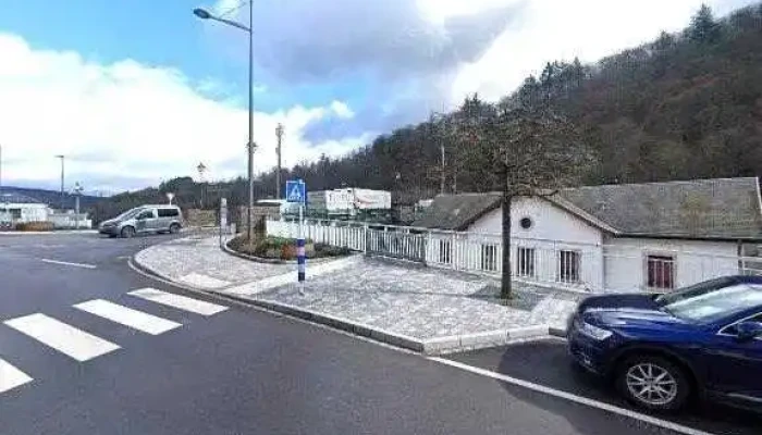 Gare De Clervaux -    Cfl Street View 360deg Fotos - Clerf