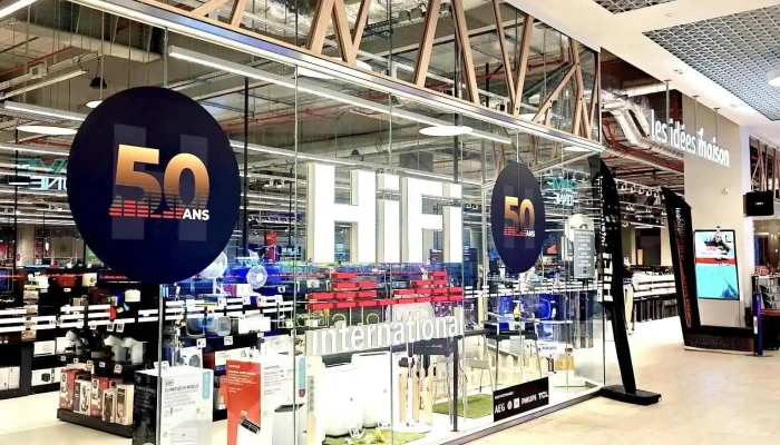 Hifi International -  Vom Inhaber - Luxemburg