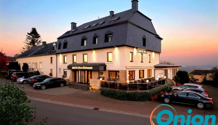 Hotel St Fiacre -  Woue - Burscheid