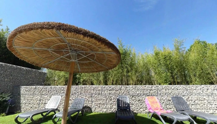 Les Thermes -  Street View 360deg Fotos - Strassen