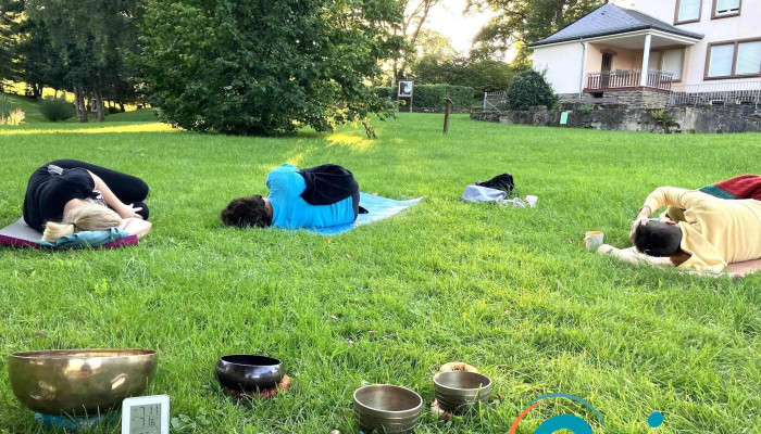 little Yoga - Rindschleiden Groussbus-Wal