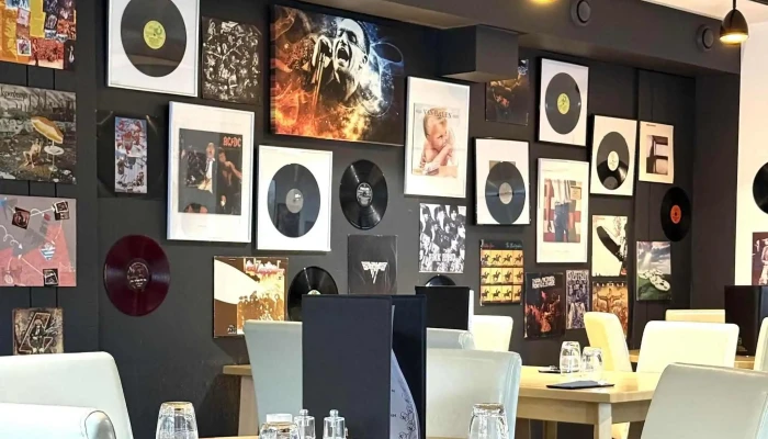 Lounge Act Ii -  Elo Op - Ettelbruck