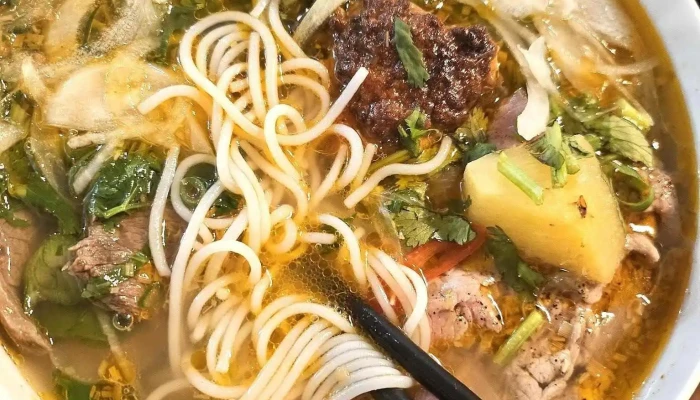 Moien Vietnam -    Authentic Vietnamese Restaurant Rindfleischsuppe - Esch An Der Alzette