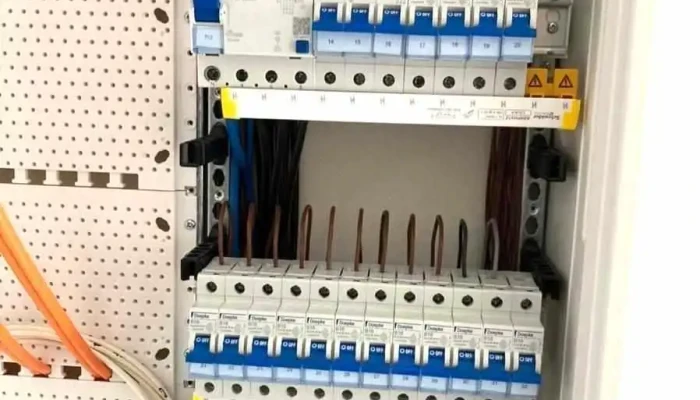 Persa Electricite Generale Vom Inhaber - Koerich