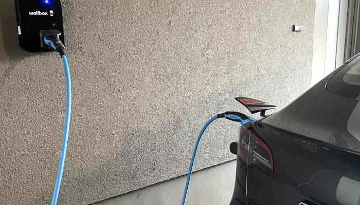 Phenix Tech Sarl   Fourniture Et Installations De Solutions De Rechargement Pour Vehicules Electriques   Thermographie Fotoen - Koerich