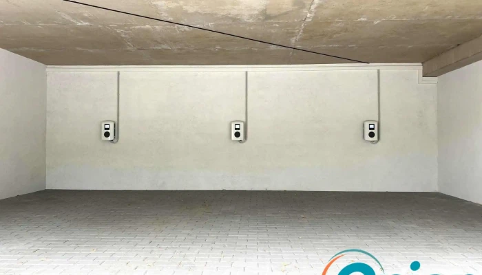 Phenix Tech Sarl   Fourniture Et Installations De Solutions De Rechargement Pour Vehicules Electriques   Thermographie Innenansichten - Koerich