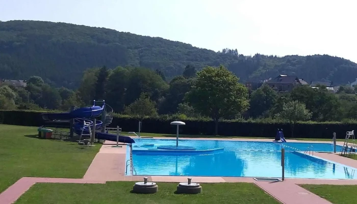 Piscine Kaul -  Kommentaren - Wiltz
