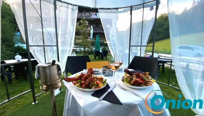 Restaurant -    Pizzeria Op Der Millen Essen Und Trinken - Ernztalgemeinde