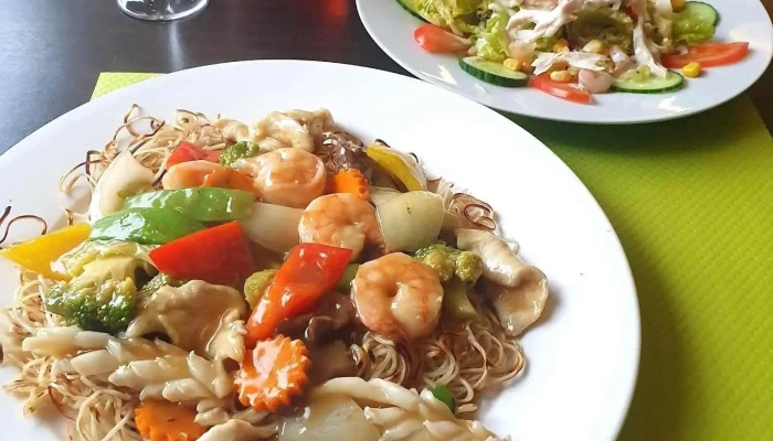 Restaurant Belle -  Vue De Chine Sarl Essen Und Trinken - Sassenheim