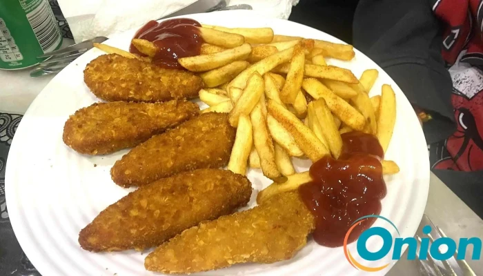 Restaurant Les Freres Pommes Frites - Esch An Der Alzette