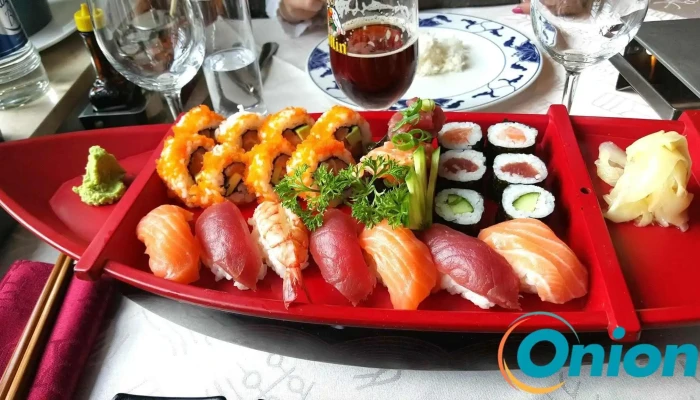 Restaurant Wang -  Tong Et Sushi Essen Und Trinken - Bertrange