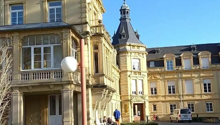 Schloss Heisdorf -  Videos - Steinsel