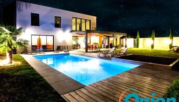 Scholmas Pool -  Innenansichten - Luxemburg