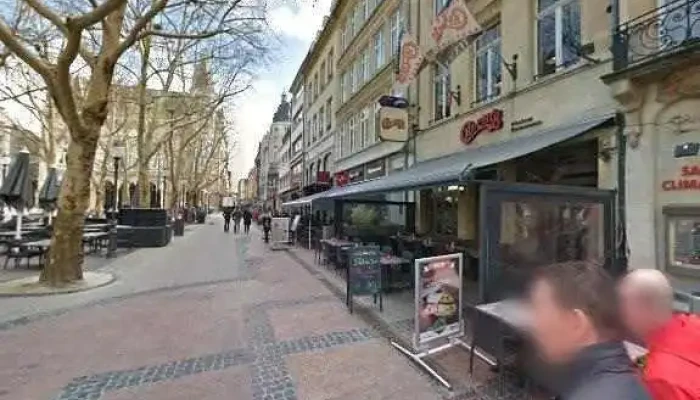 Simple Repair -  Videoene - Luxemburg