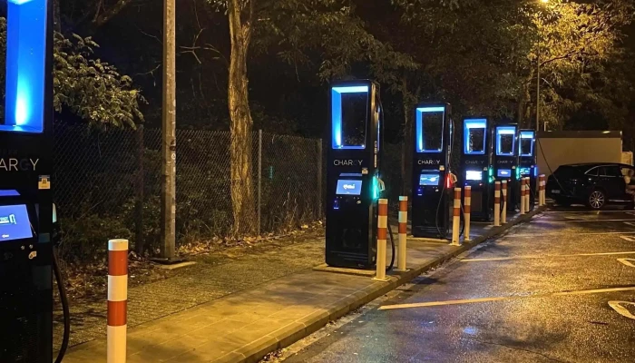 Superchargy Charging Station Telefon - Mamer
