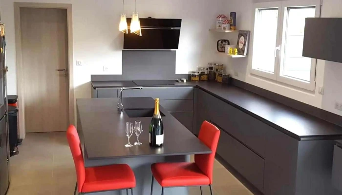 Zen Cuisines Sarl Wei Do Ukommen - Esch An Der Alzette